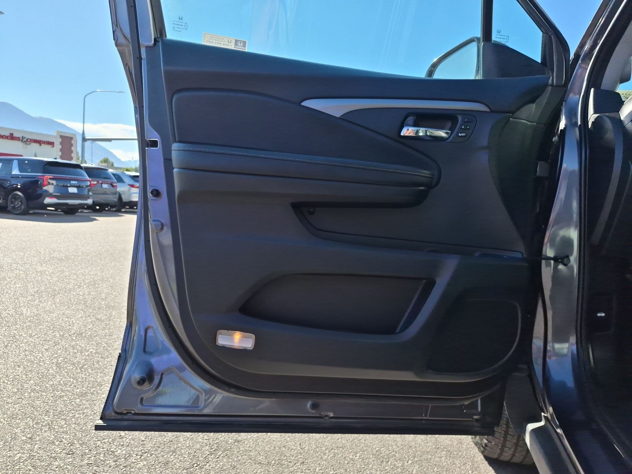 Used 2023 Honda Ridgeline RTL-E image 14