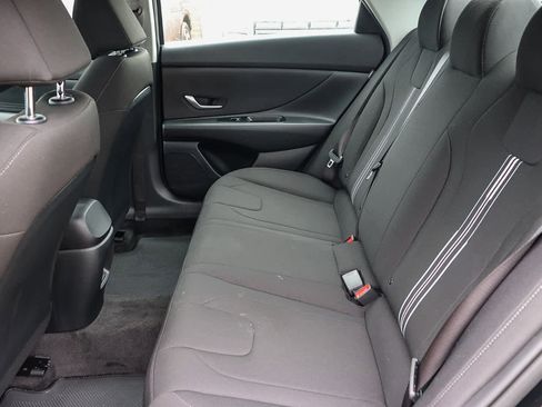 New 2026 Hyundai Elantra Blue image 18