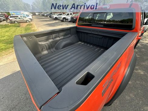 Used 2021 Chevrolet Colorado ZR2 w/ Colorado ZR2 Bison Edition image 8