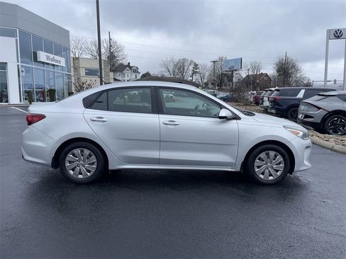 Used 2020 Kia Rio S image 4