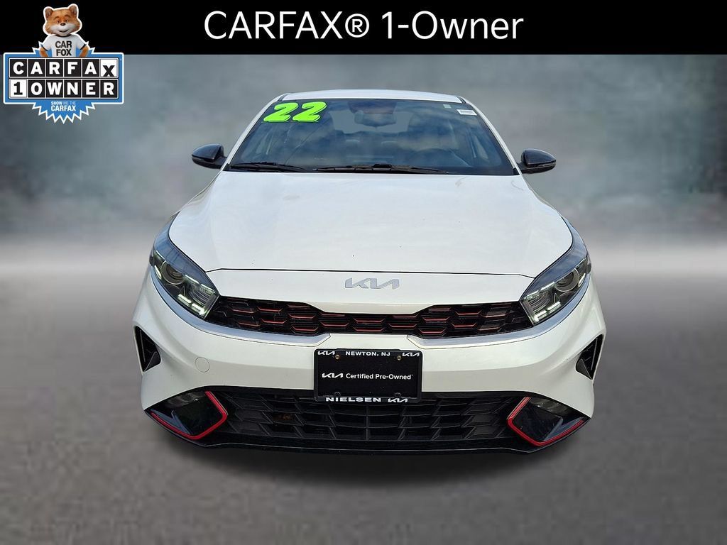 Certified 2022 Kia Forte GT-Line FWD image 3
