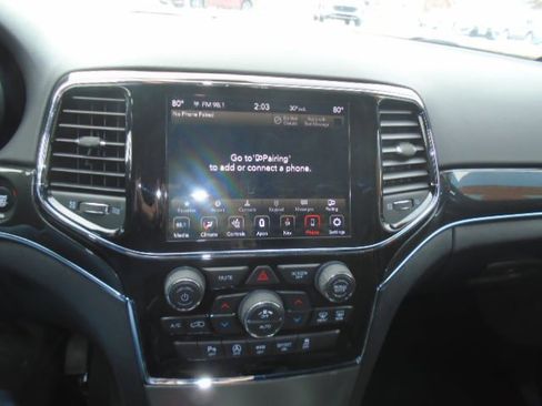 Used 2019 Jeep Grand Cherokee Trailhawk image 20