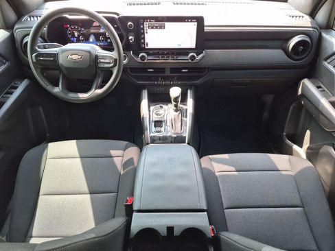 Used 2024 Chevrolet Colorado W/T w/ WT Convenience Package II AWD/4WD image 13
