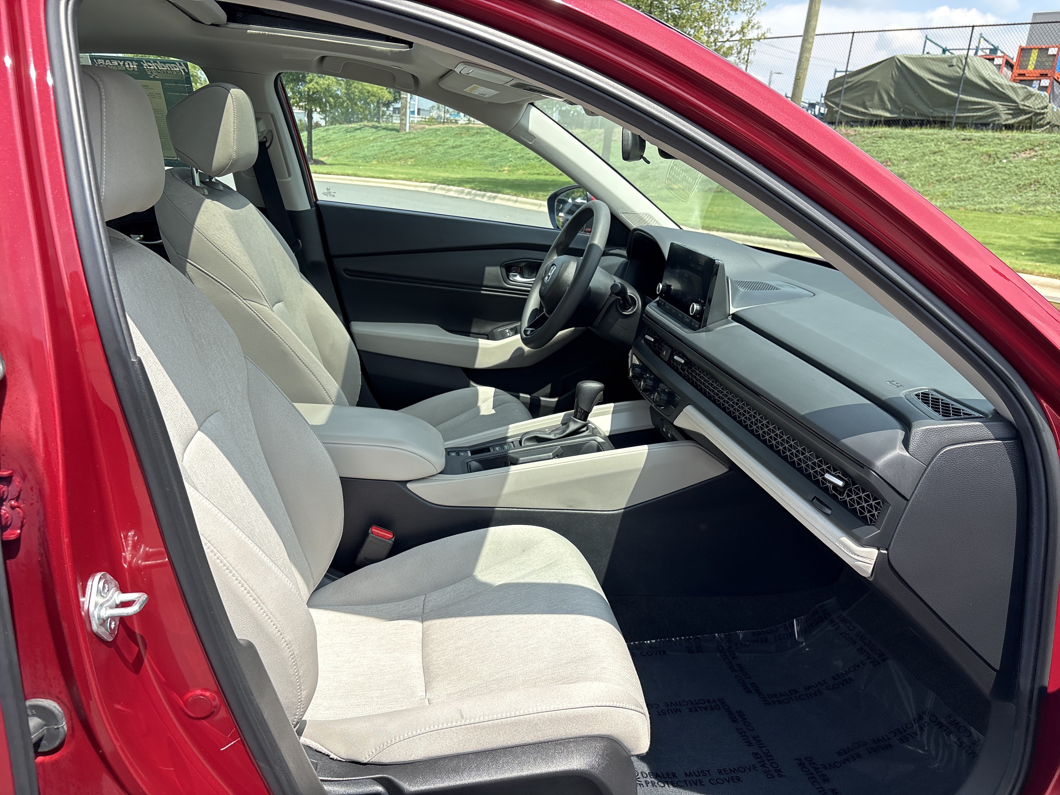 Used 2024 Honda Accord EX image 25