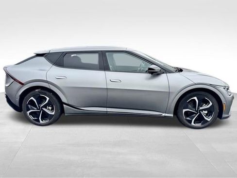 Used 2024 Kia EV6 GT-Line AWD/4WD image 9
