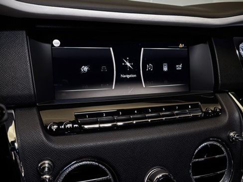 Used 2020 Rolls-Royce Cullinan AWD/4WD image 10