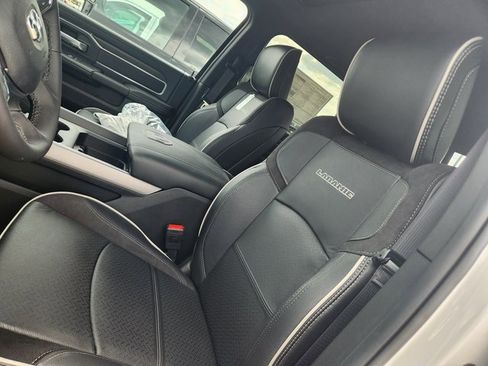 New 2025 RAM 2500 Laramie image 13