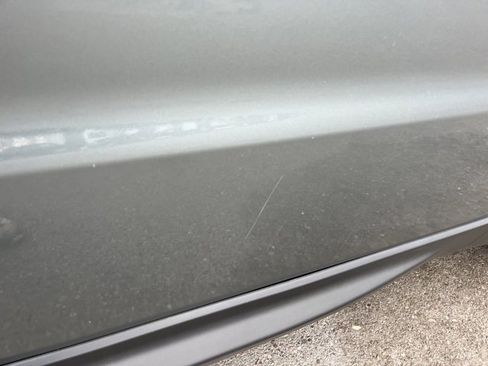 Used 2015 Land Rover Range Rover Sport SE image 15