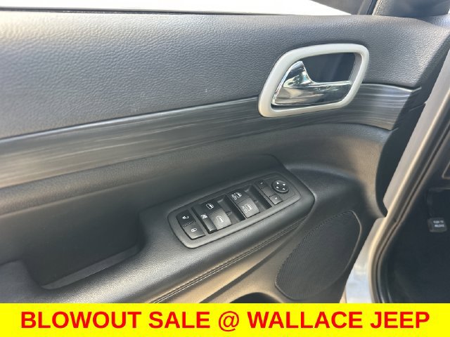 Certified 2021 Jeep Grand Cherokee Laredo RWD image 18