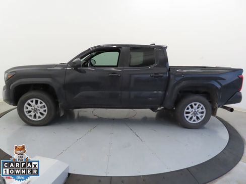 Used 2024 Toyota Tacoma SR5 image 7