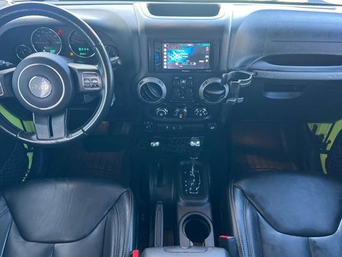 Used 2016 Jeep Wrangler Unlimited Sport w/ Quick Order Package 24S AWD/4WD image 10