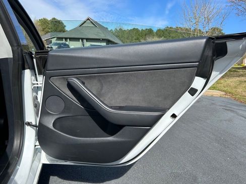 Used 2023 Tesla Model 3 Standard Range image 58