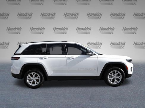 Used 2023 Jeep Grand Cherokee Limited image 10