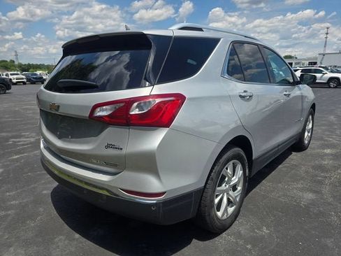 Used 2018 Chevrolet Equinox Premier AWD/4WD image 3
