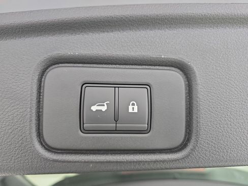 New 2026 Nissan Pathfinder Platinum image 14