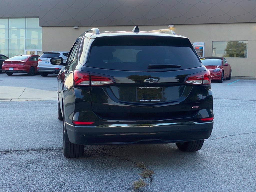 Used 2022 Chevrolet Equinox RS w/ RS Leather Package AWD/4WD image 5