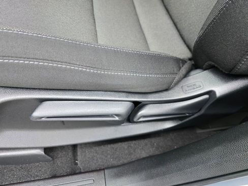 Certified 2025 Honda CR-V LX image 18