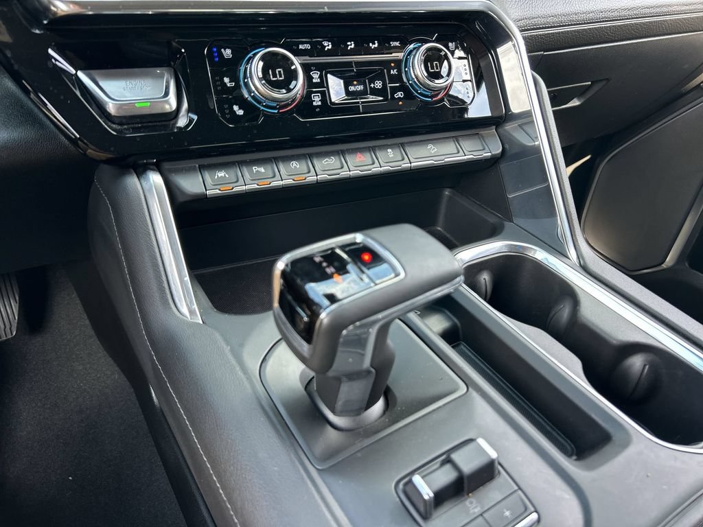 Used 2026 GMC Sierra 1500 Denali AWD/4WD image 16