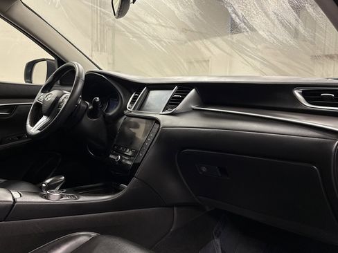 Used 2022 INFINITI QX50 Luxe image 38