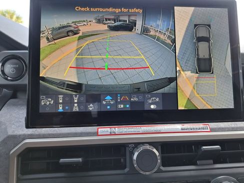 New 2026 Toyota Tacoma 4x4 Double Cab Hybrid image 9