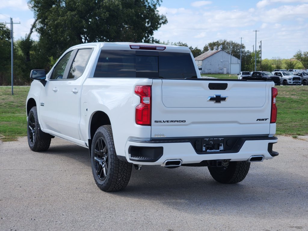 New 2026 Chevrolet Silverado 1500 RST AWD/4WD image 3