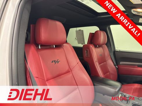 Used 2018 Dodge Durango R/T w/ Technology Group image 12