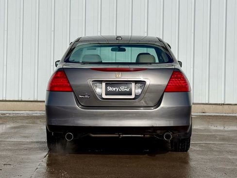 Used 2006 Honda Accord EX image 4