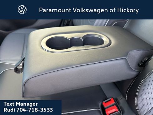New 2026 Volkswagen Tiguan SE R-Line AWD/4WD image 15