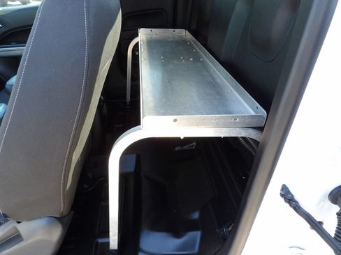 Used 2022 Chevrolet Colorado LT w/ Fleet Safety Package RWD image 29