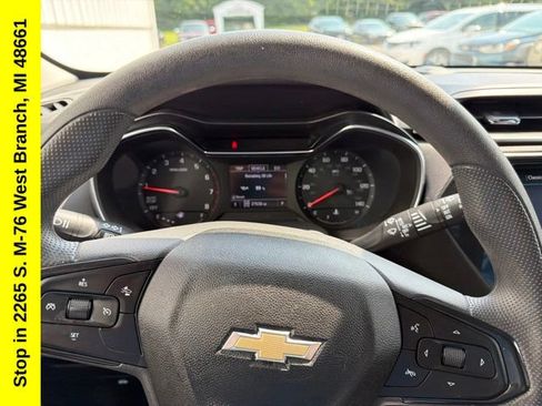 Used 2023 Chevrolet TrailBlazer LT w/ Convenience Package AWD/4WD image 27
