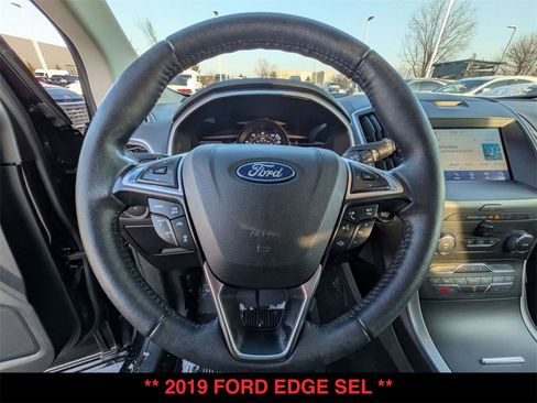 Used 2019 Ford Edge SEL w/ Equipment Group 201A image 10