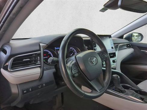 Certified 2022 Toyota Camry SE w/ Audio Upgrade Package FWD image 10