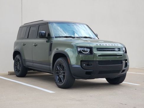 New 2026 Land Rover Defender 110 S AWD/4WD image 3