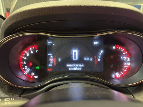 Used 2018 Dodge Durango R/T AWD/4WD image 19