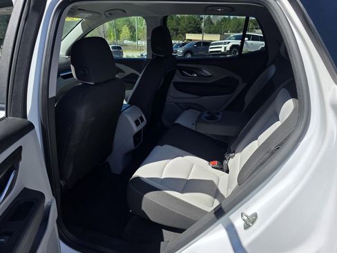 Used 2023 GMC Terrain SLE w/ Driver Convenience Package FWD image 23