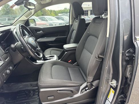 Used 2017 Chevrolet Colorado LT w/ LT Convenience Package AWD/4WD image 13