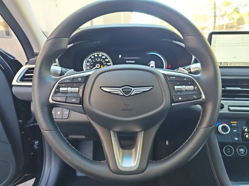 Certified 2026 Genesis G70 2.5T Prestige RWD image 19