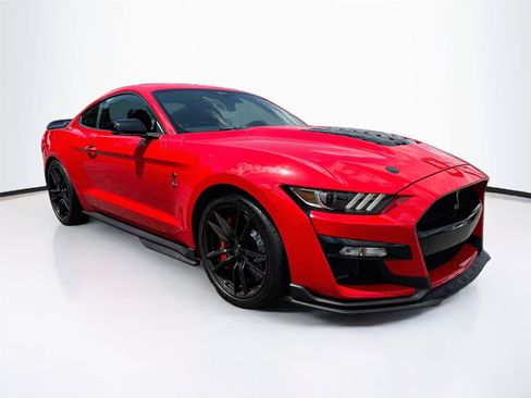 Used 2021 Ford Mustang Shelby GT500 w/ Technology Package RWD image 7