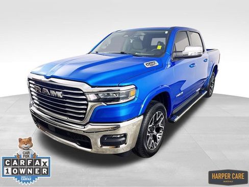 Used 2025 RAM 1500 Laramie AWD/4WD image 1