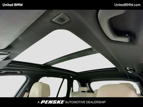 Used 2024 BMW X5 xDrive40i w/ Executive Package AWD/4WD image 12