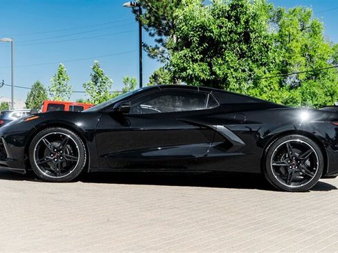 Used 2023 Chevrolet Corvette Stingray Preferred Conv w/ Battery Protection Package RWD image 3