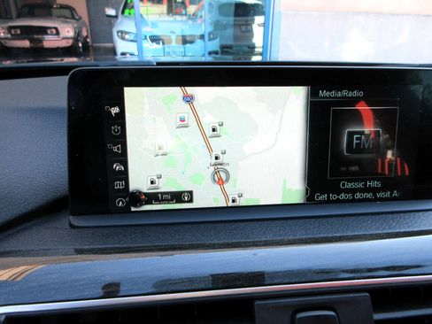 Used 2017 BMW 330i Sedan image 55