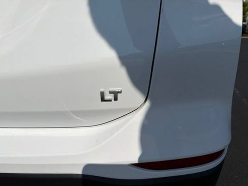 Used 2022 Chevrolet Equinox LT FWD image 9