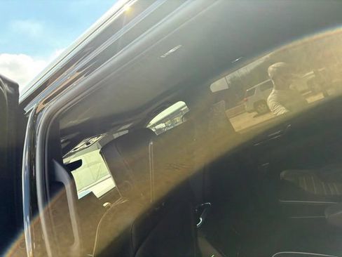Used 2026 GMC Yukon XL Denali Ultimate w/ LPO, Get Active Package AWD/4WD image 4