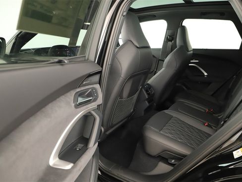 New 2025 Audi SQ5 Premium Plus image 26