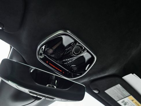 Used 2024 McLaren Artura RWD image 55