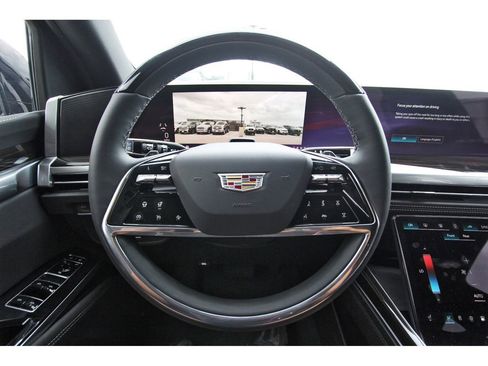 New 2026 Cadillac Escalade Luxury w/ LPO, Radiant Package image 14