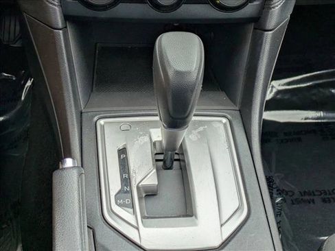 Used 2019 Subaru Impreza 2.0i Premium image 13