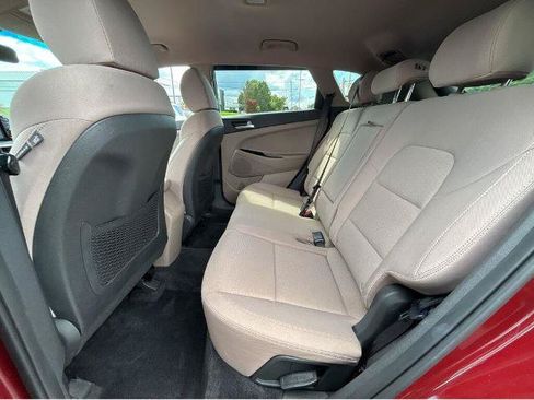 Used 2020 Hyundai Tucson SE AWD/4WD image 18