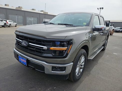 New 2026 Ford F150 XLT w/ Equipment Group 302A MID image 4